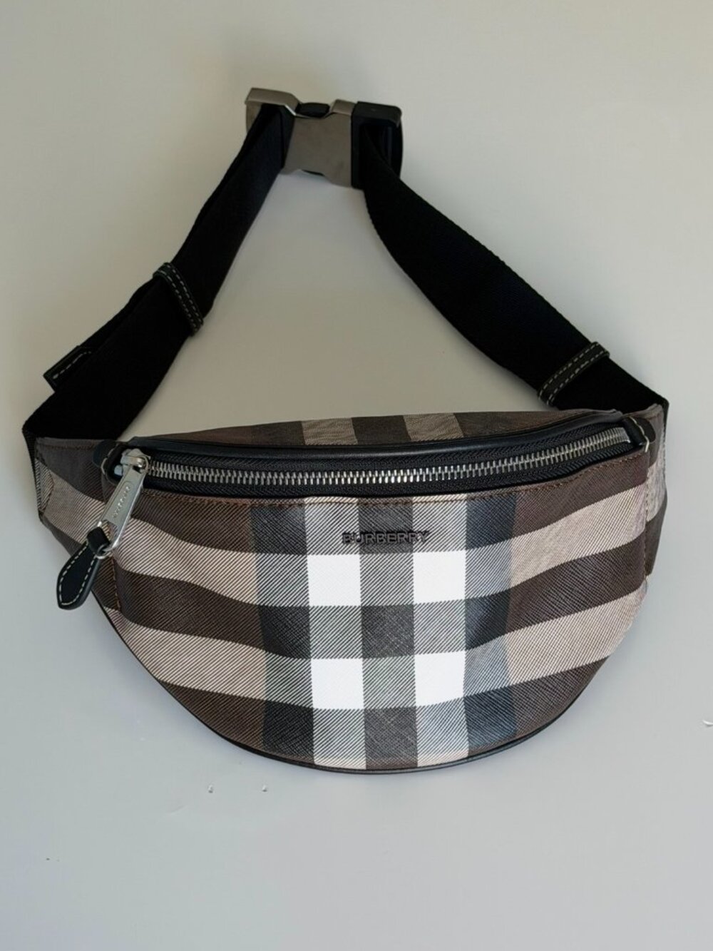 Burberry Cason Bum Body Bag - Dark Birch Brown - Picture 3 of 7